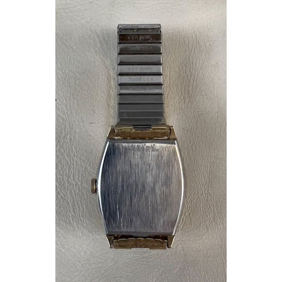 Vintage BULOVA L9 Men's Square Watch 10K Rolled Gold Parts/Repair 17 Jewels - Picture 7 of 9